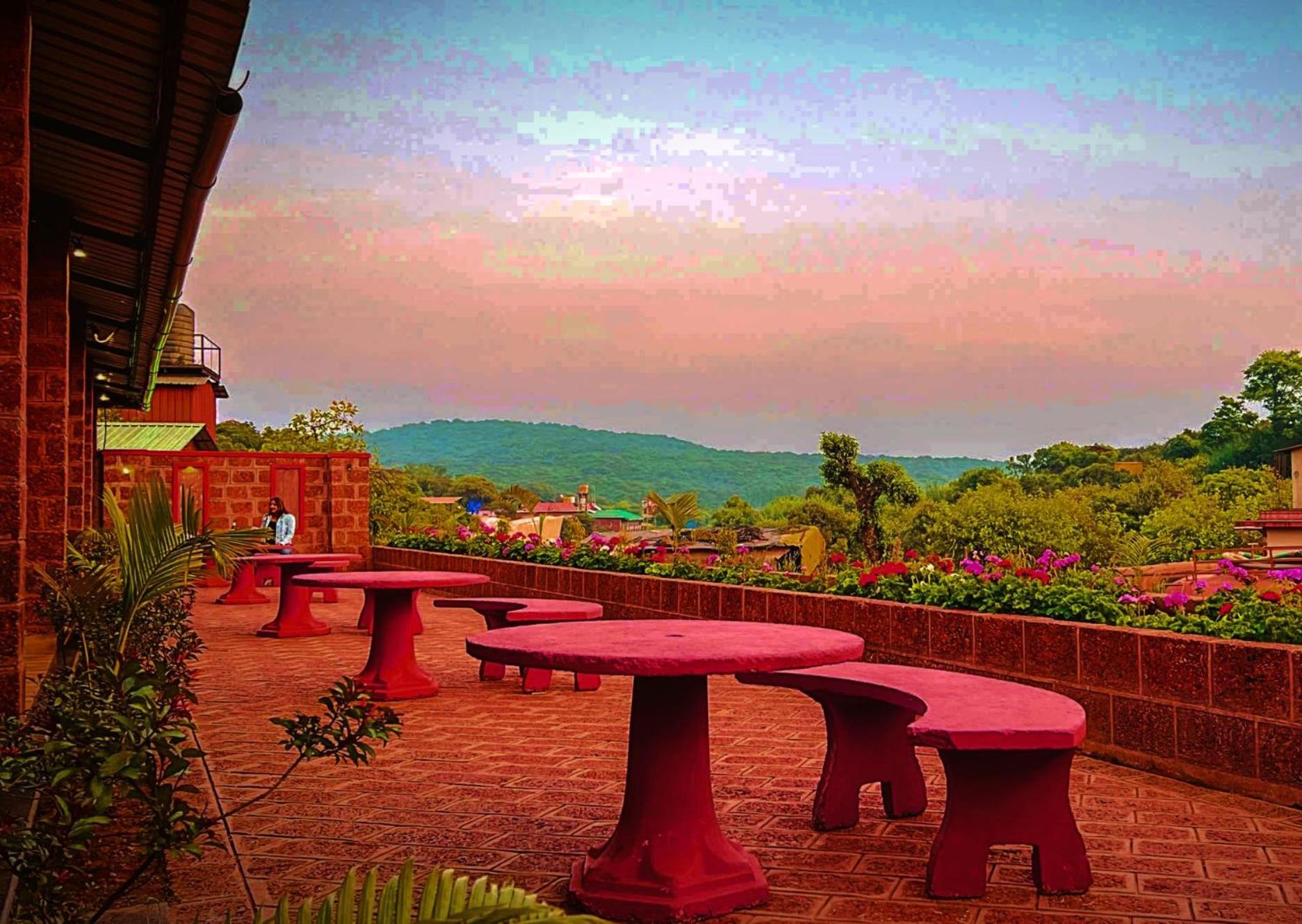 Shardul Heritage The Resort マハバレシュワール エクステリア 写真